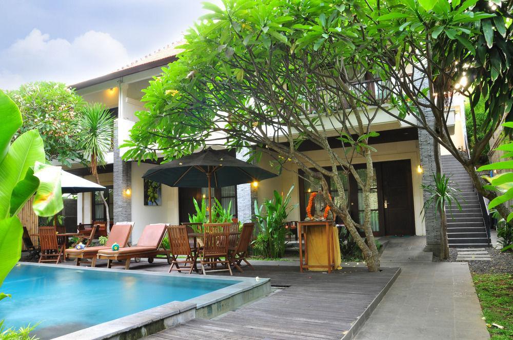 Sari Guest house 3*